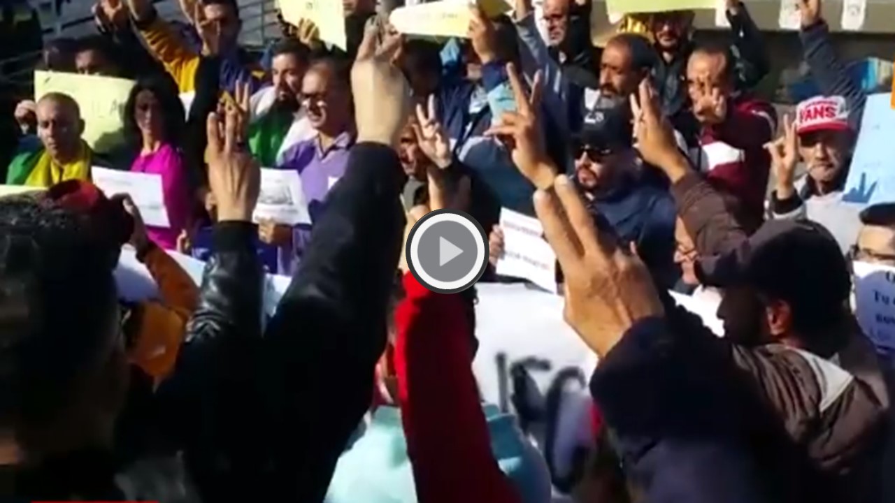 Vidéo | Rassemblement à Bejaïa pour dénoncer la répression des manifestants à Oran