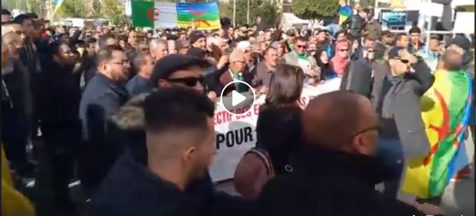 ? Vidéo | Début du 45e mardi du Hirak à Bejaïa