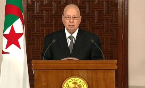 Abdelkader Bensalah lance un appel aux algériens