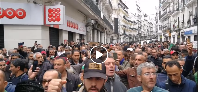 ? Vidéo | Rue Didouche Mourad fourmille de manifestants