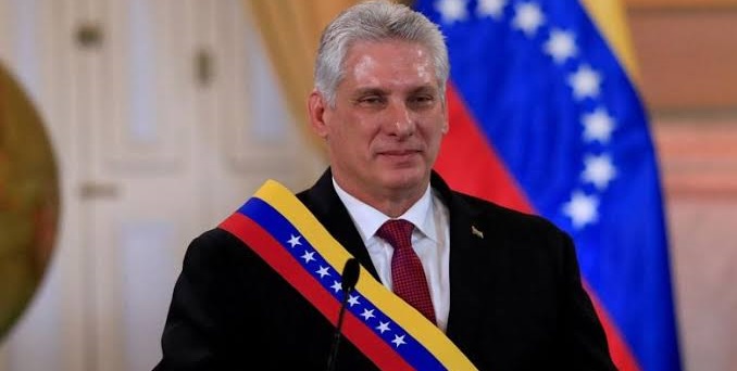 Le président cubain félicite Abdelmadjid Tebboune