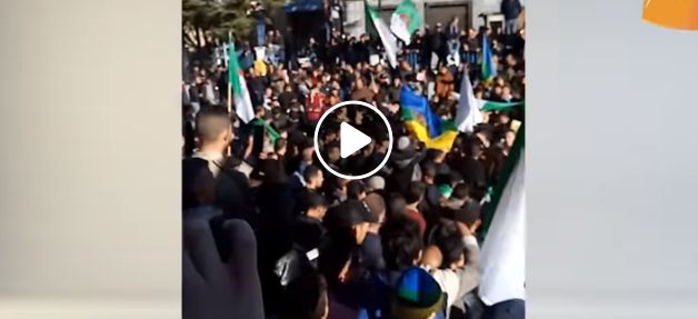 ? Vidéo | Grève générale et marche à Bouandas et Tizi n’Braham à Sétif