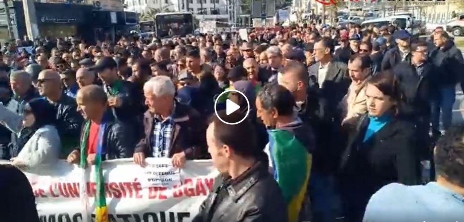 Vidéo | Bejaïa : 49e mardi du Hirak des étudiants  