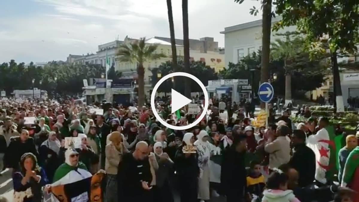50e vendredi : Impressionnante mobilisation à Annaba