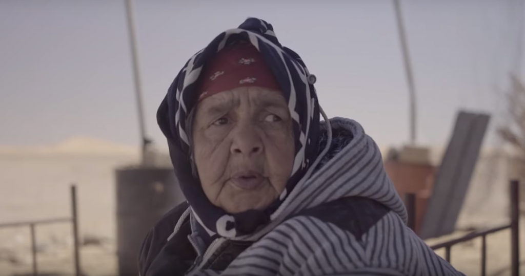 L&rsquo;histoire de Malika, une gérante d&rsquo;une buvette plantée au milieu du désert algérien