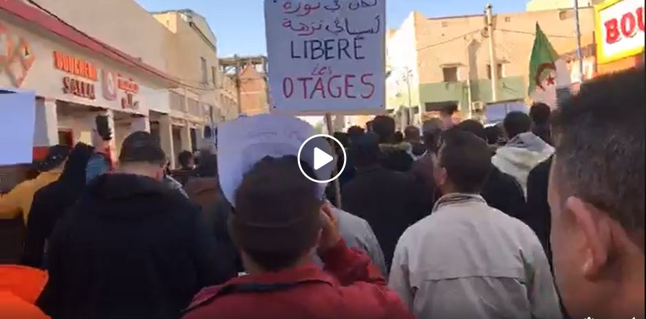 ? Vidéo | Importante mobilisation au 49e vendredi du Hirak à Biskra