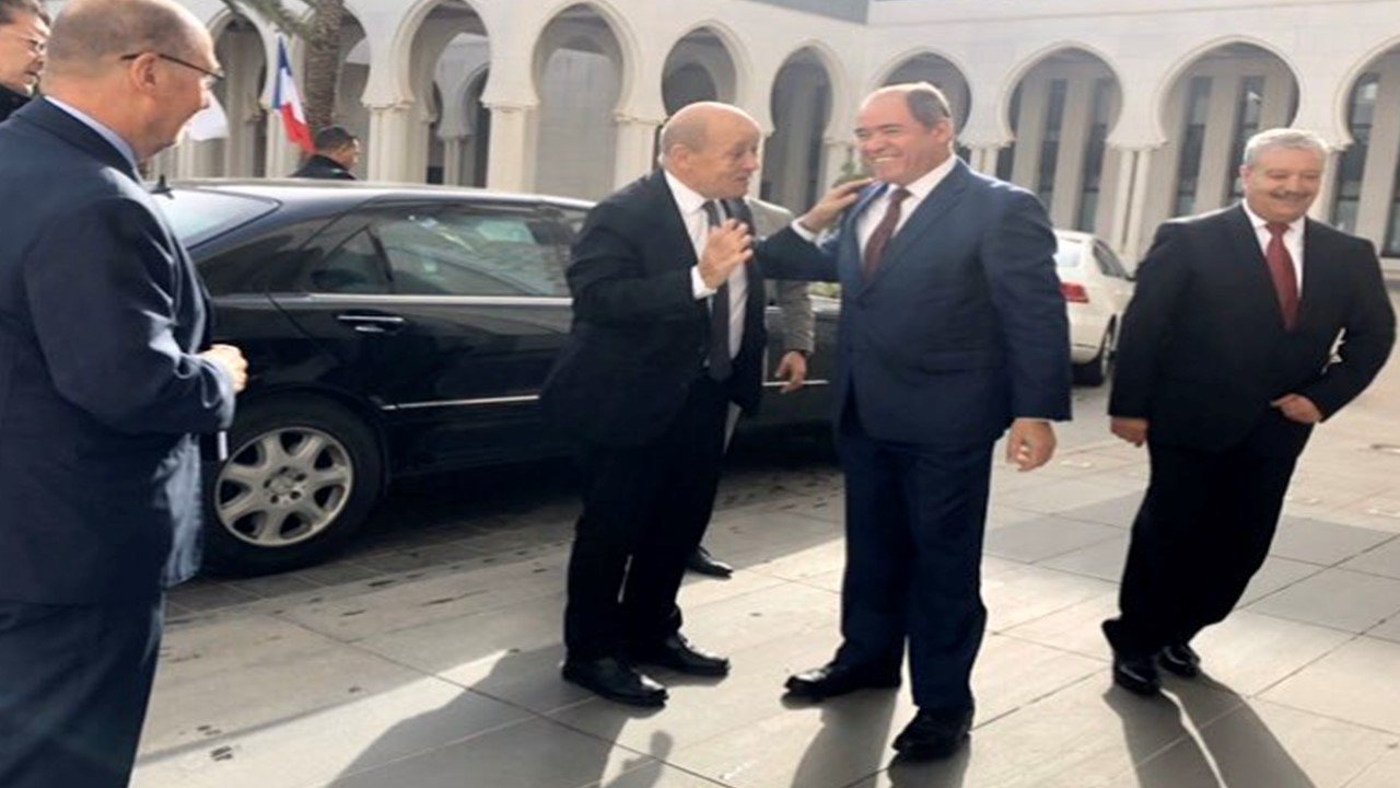 Visite de Jean-Yves Le Drian à Alger : les questions sécuritaires largement abordées