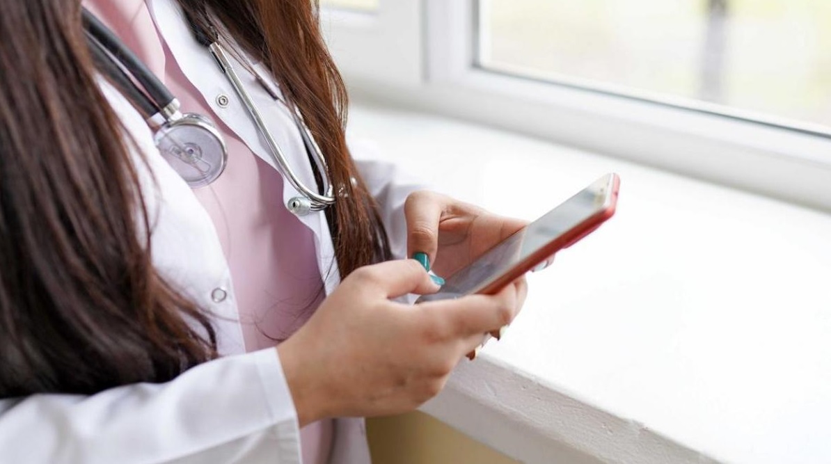 Interdiction du téléphone et des rassemblements…Les Nouvelles instructions du Ministère de la Santé