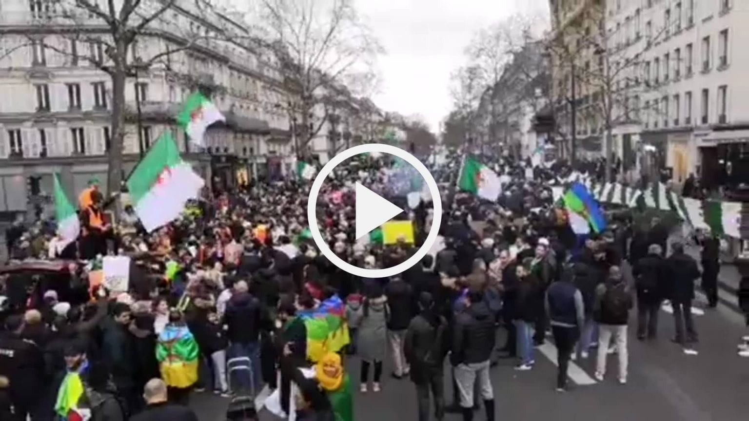 Anniversaire du Hirak : Impressionnante mobilisation des algériens à Paris