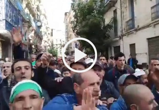 52e vendredi : Début de la manifestation matinale à Alger