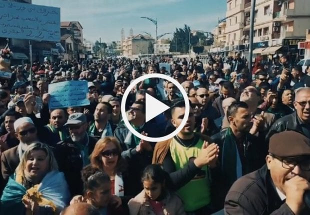 53e vendredi : Les rues de Béjaïa noires de monde