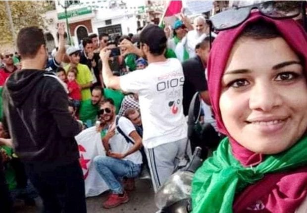 L’étudiante Nour El Houda Oggadi relaxée à Tlemcen