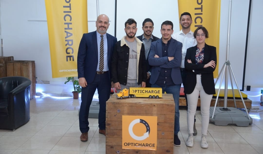 Opticharge : La startup qui révolutionne le transport de marchandises  en Algérie