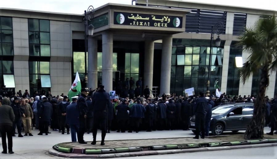 Trois activistes du Hirak relâchés à Sétif