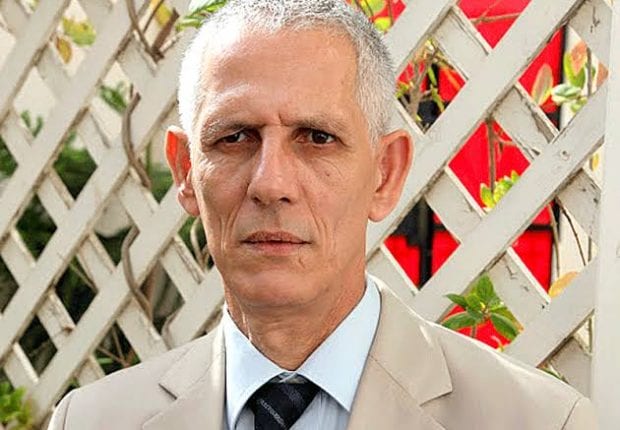 Ferhat Ait Ali charge violemment les opérateurs de l’électroménager