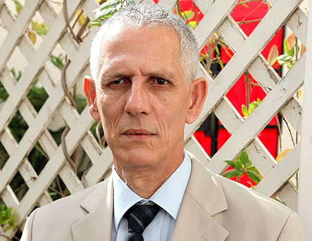 Ferhat Ait Ali charge violemment les opérateurs de l’électroménager