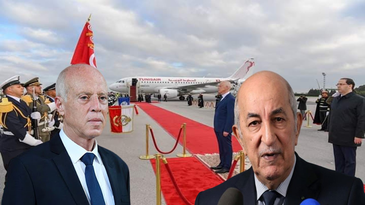 Le président tunisien Kaïs Saïed arrive à Alger