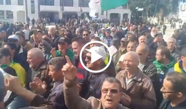 Vidéo | Une forte mobilisation estudiantine à Bejaïa pour le 54e Mardi