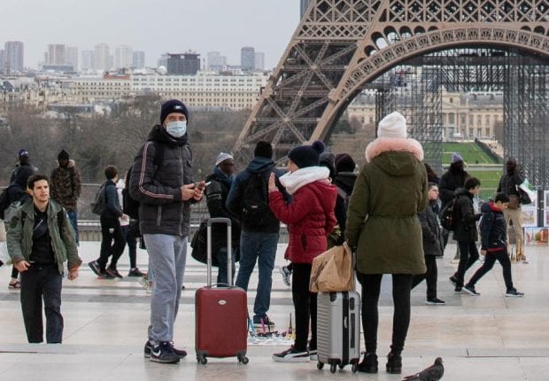 Coronavirus en France : 800 nouveaux cas en 24 heures et 79 morts au total