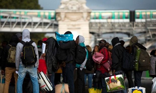 Vers la régularisation de 200 000 sans-papiers en Italie