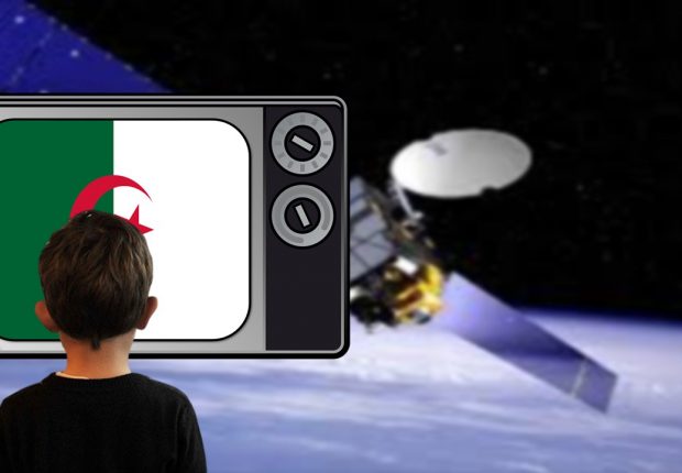Le satellite algérien Alcomsat-1 pourrait être utilisé pour les élèves non connectés