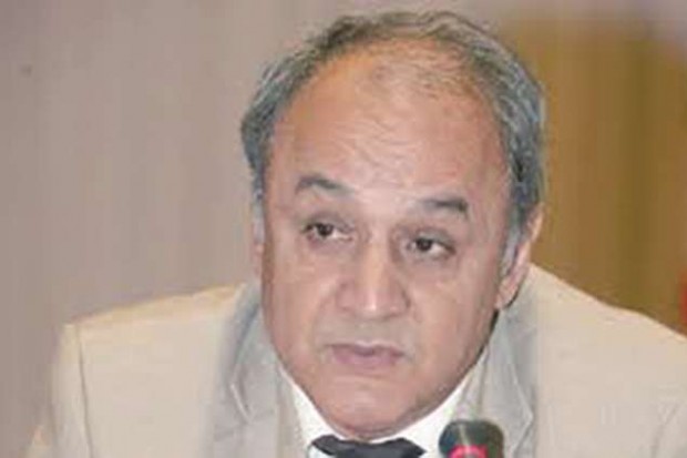 Dr Berkani : » La reprise des activités commerciales est un premier pas vers le déconfinement »