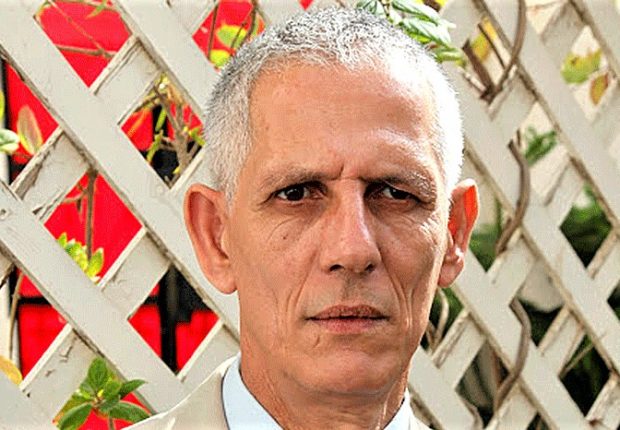 Ferhat Ait Ali dévoile son plan pour casser les prix des voitures