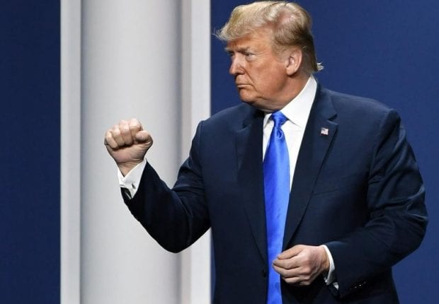 Trump annonce qu&rsquo;il prend de la chloroquine mais n&rsquo;a aucun symptôme du coronavirus