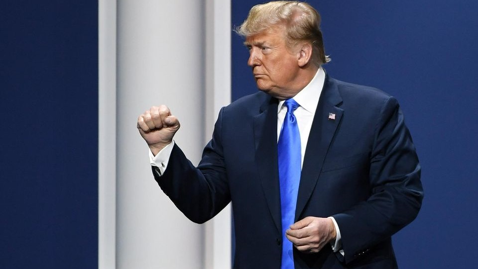 Trump annonce qu’il prend de la chloroquine mais n’a aucun symptôme du coronavirus