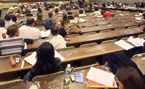 Vers l&rsquo;augmentation de la bourse des étudiants