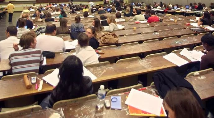 Vers l’augmentation de la bourse des étudiants