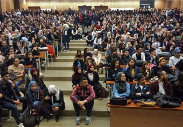 25 000 étudiants quittent l’Algérie chaque année !