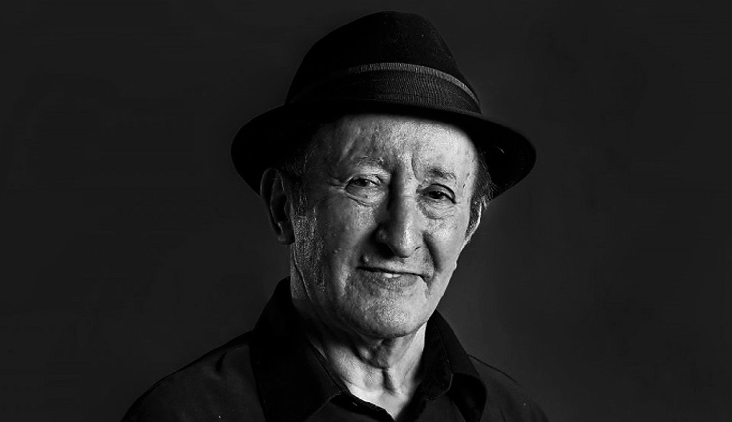 Le chanteur Idir a été inhumé ce mercredi