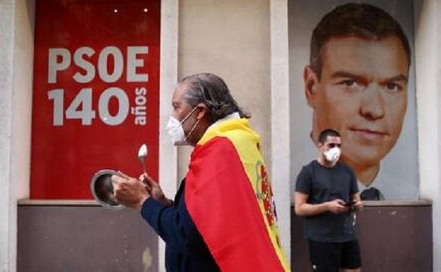 L’Espagne annonce 10 jours de deuil national hommage aux victimes du Covid-19
