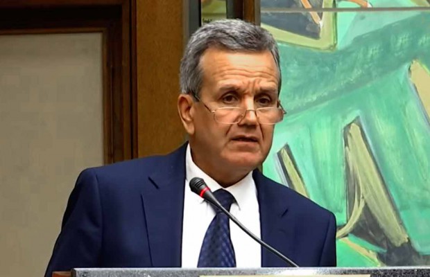 Benbouzid : « Le coronavirus nous accompagnera encore plus longtemps »