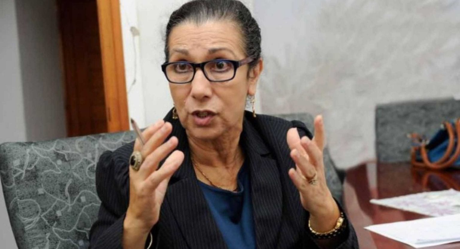 Décès de Benhamadi : Louisa Hanoune dénonce la surpopulation des prisons