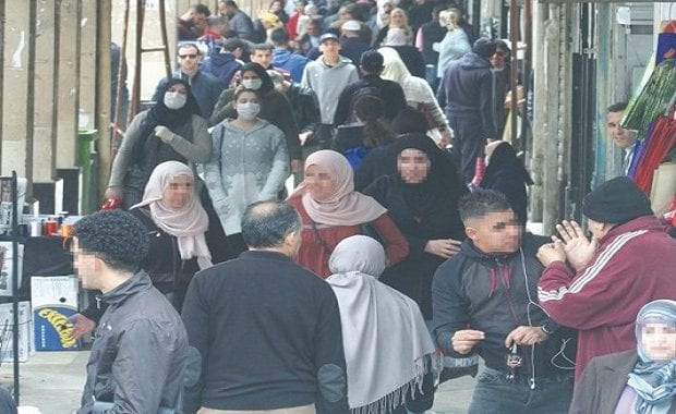 Mesures de distanciation physique : Plus de 1000 infractions enregistrées