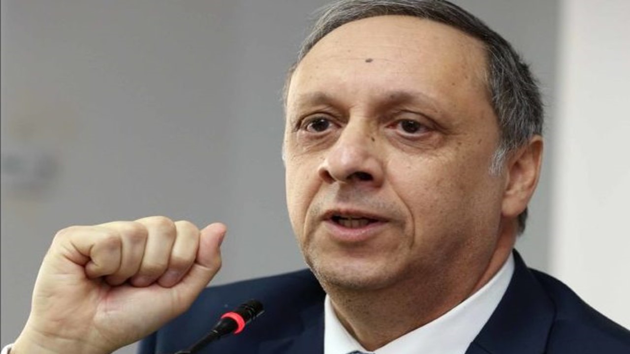 Soufiane Djilali : « la révision de la constitution mettra fin aux restrictions des libertés »