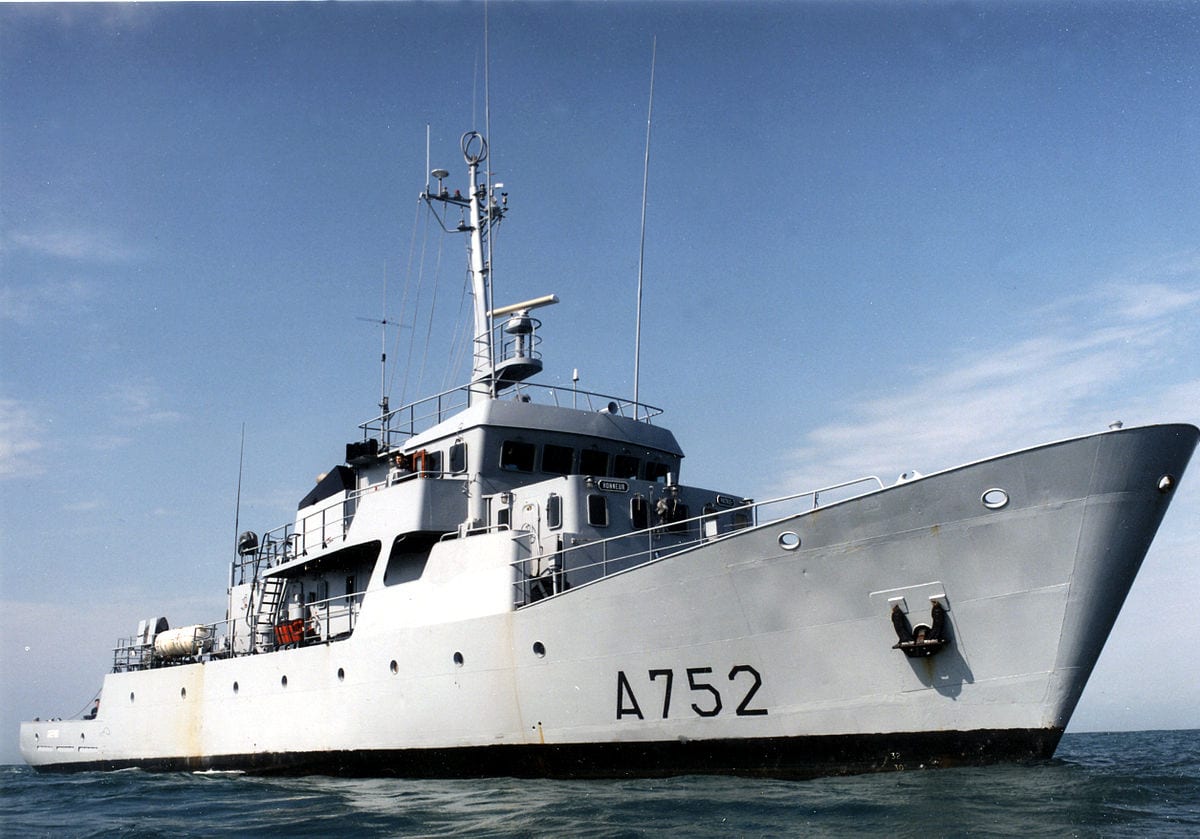 La Marine algérienne commande une corvette à la Chine