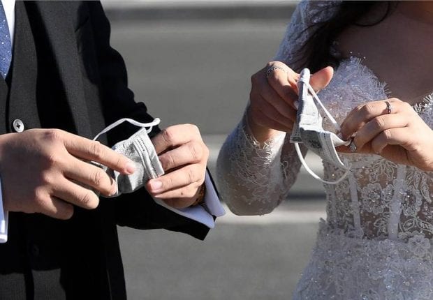 Pr Riad Mahyaoui : « Les mariages ont fait grimper le bilan du coronavirus de 25 % »