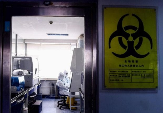 Accusé d’être à l’origine du coronavirus, le laboratoire de Wuhan réagit