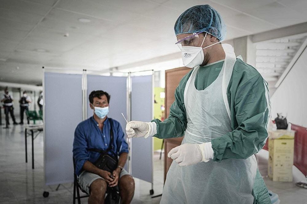 La France exige un test Covid-19 aux voyageurs venus de l’Algérie