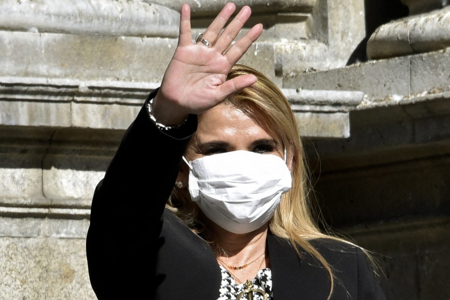 La présidente de la Bolivie positive au Covid-19