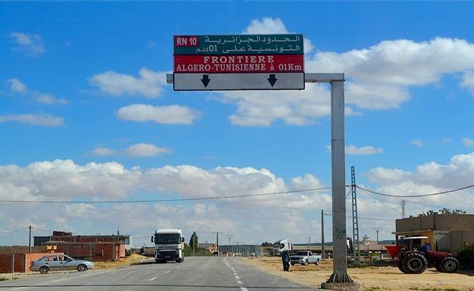 La Tunisie rapatrie ses ressortissants bloqués en Algérie