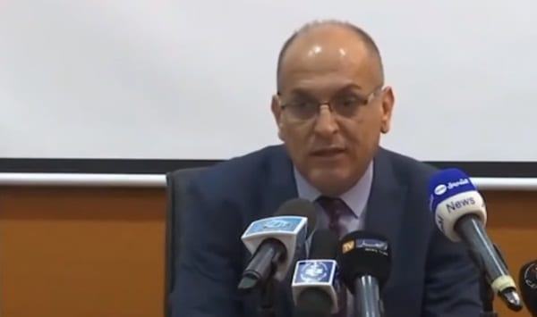 Pr Lyes Rahal : » Il faut éradiquer le Coronavirus de l’Algérie avant l’arrivée de l’automne »