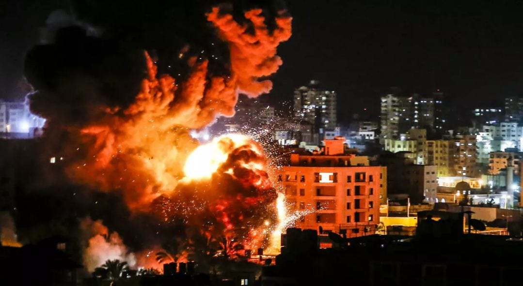 Palestine : Israël bombarde Gaza en riposte à un tir de roquette