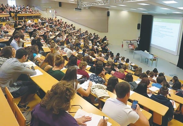 Etudiants algériens en France : De nouvelles démarches pour les titres de séjour