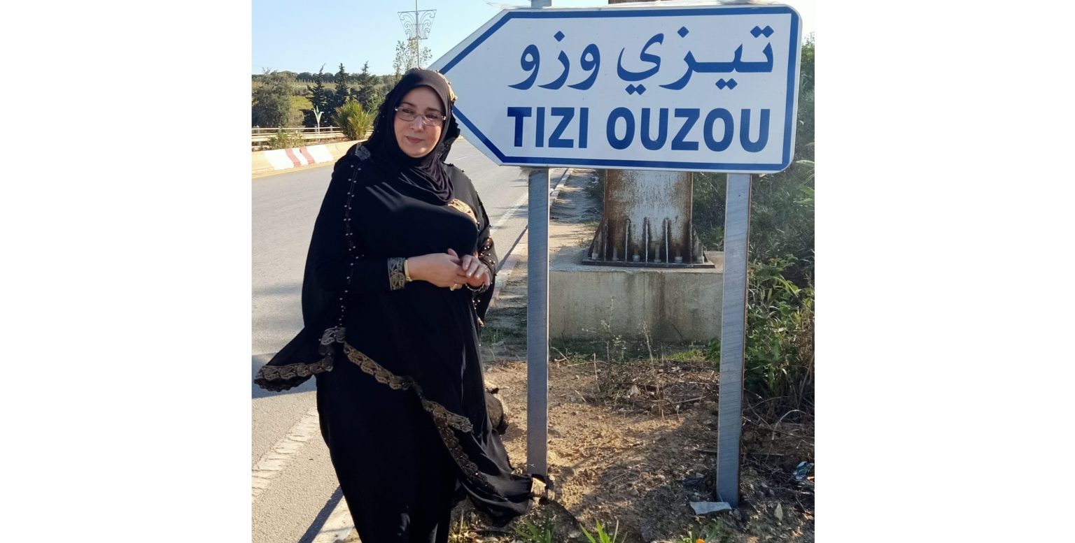 Naima Salhi en visite à Tizi Ouzou pour « une Roqya »