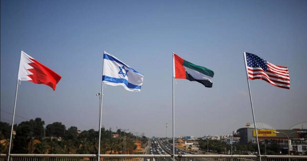 L’ambassadeur Palestinien qualifie l’accord émirato-bahreini avec Israël de « Trahison »