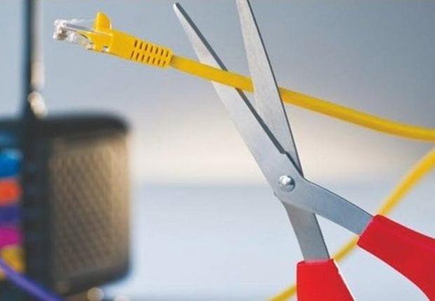 Coupures d’Internet durant le BAC : les pertes estimées « à coups de milliards de dinars »